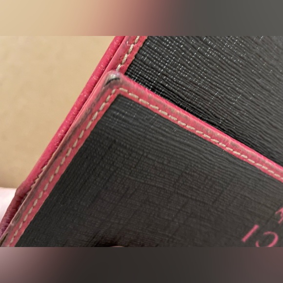 Gucci Coated Canvas Continental Wallet - Picture 9 of 16